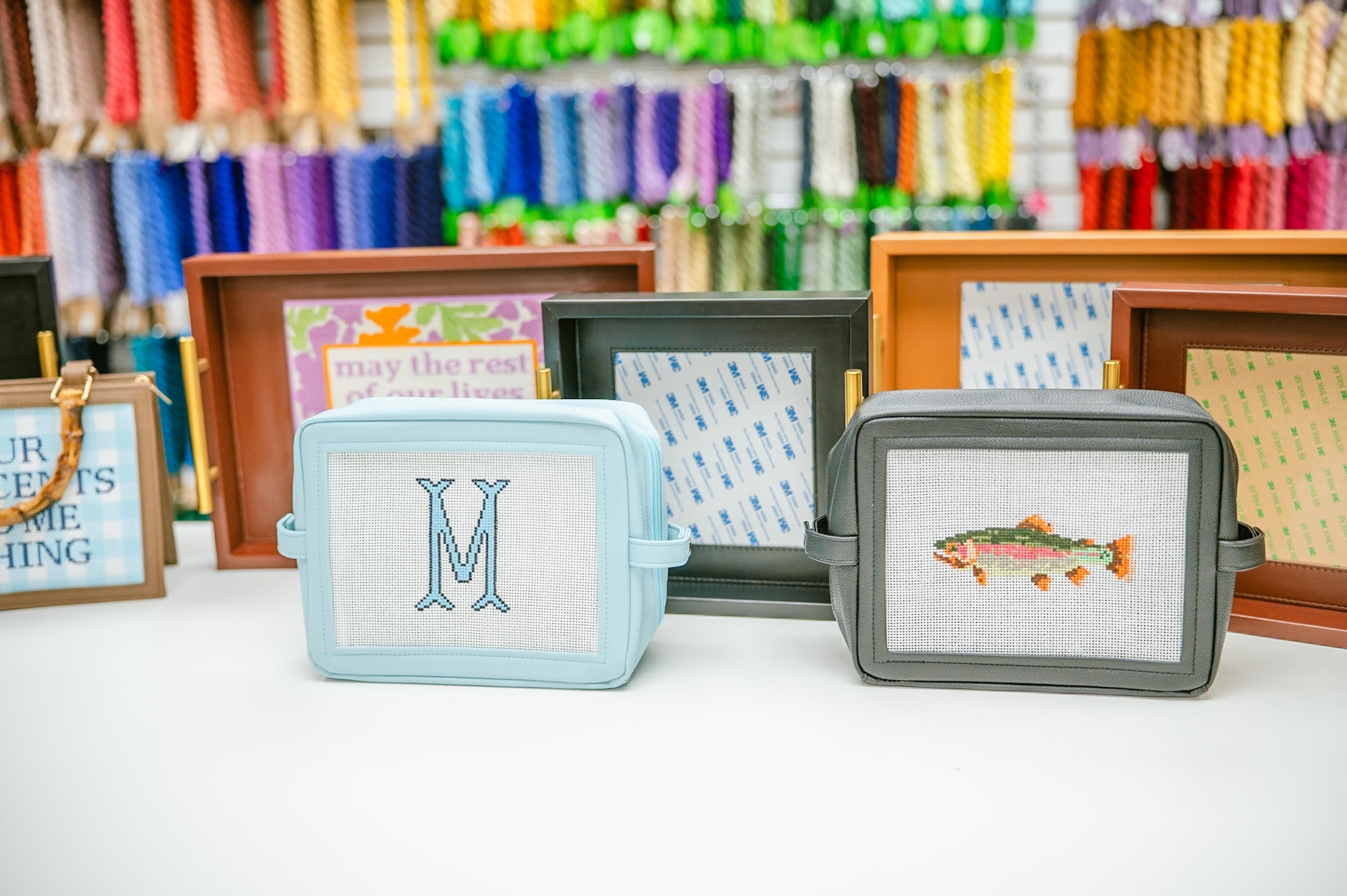 Self-Finishing Insert Canvases