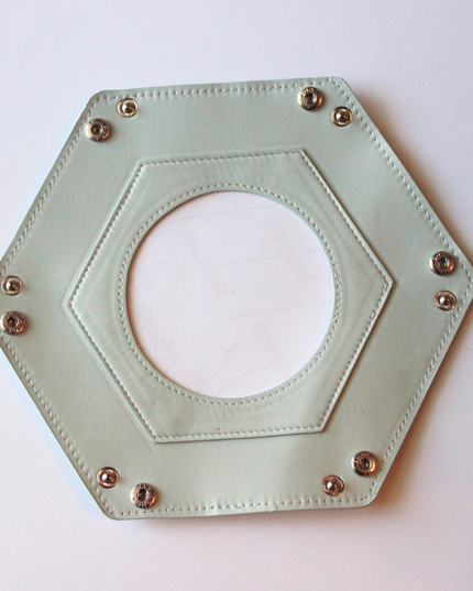 Self-Finishing Blue Hexagon Snap Tray