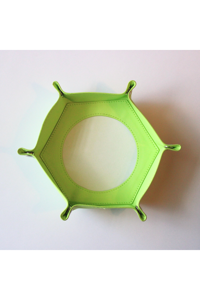 Self-Finishing Green Hexagon Snap Tray