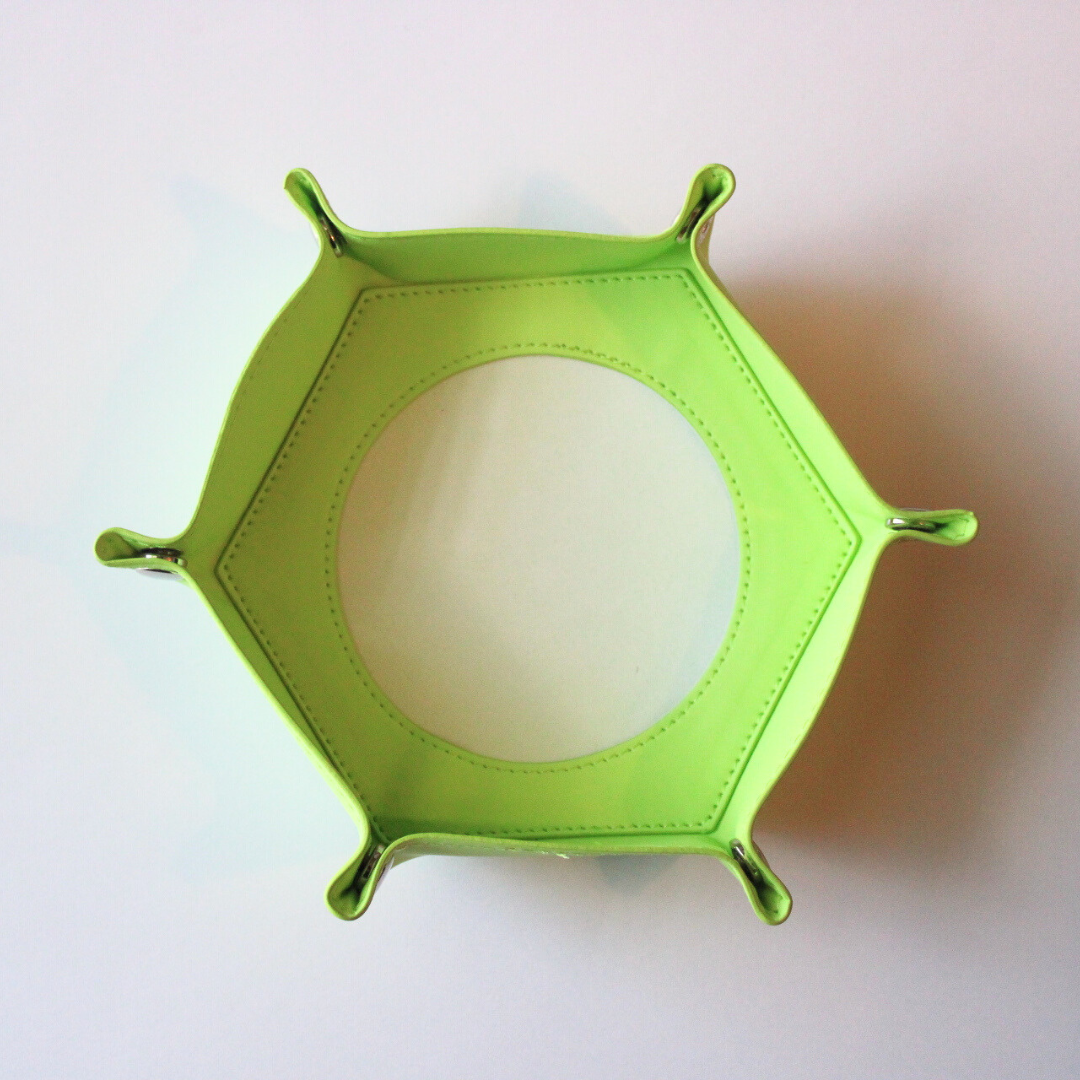 Self-Finishing Green Hexagon Snap Tray