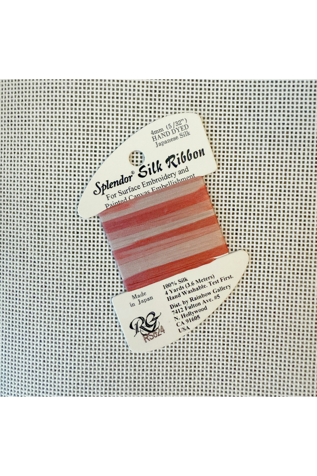RS824 - Splendor Silk Ribbon 4mm
