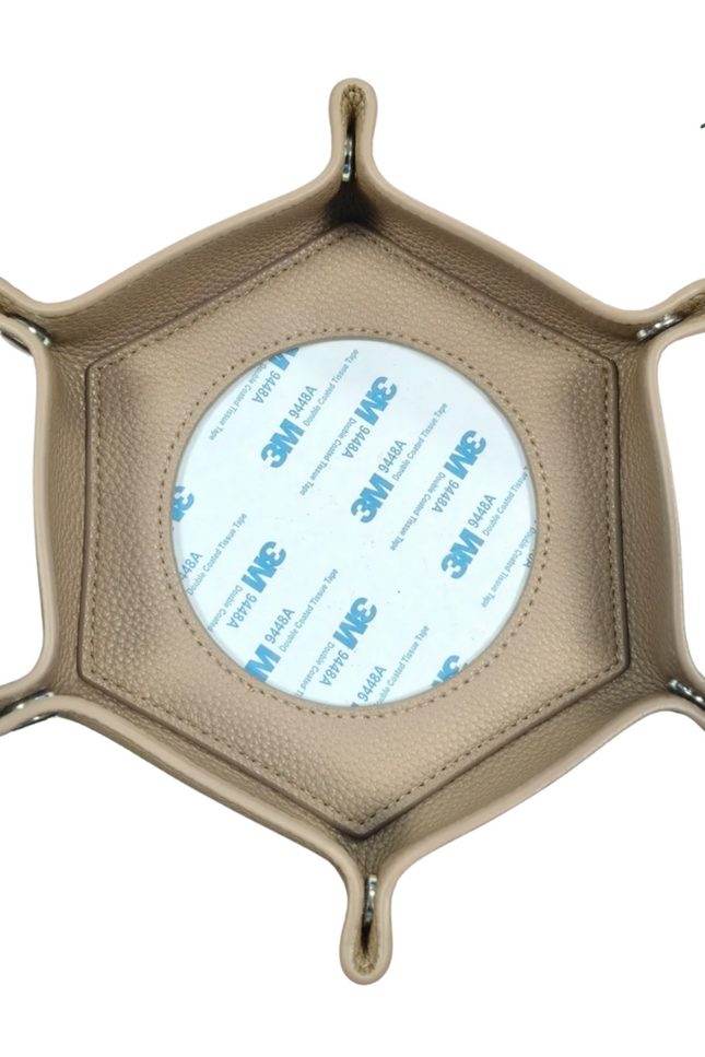 Needlepoint Self-Finishing Tan Hexagon Snap Tray