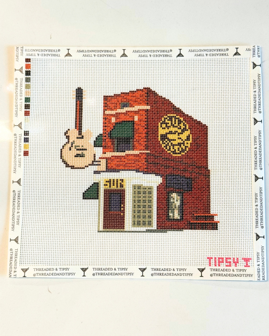 SUN STUDIO 18 Mesh Needlepoint Canvas