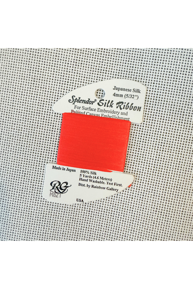 R821 - Splendor Silk Ribbon 4mm